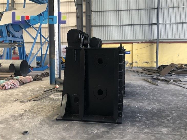 Dredger Spud Hoisting Holder